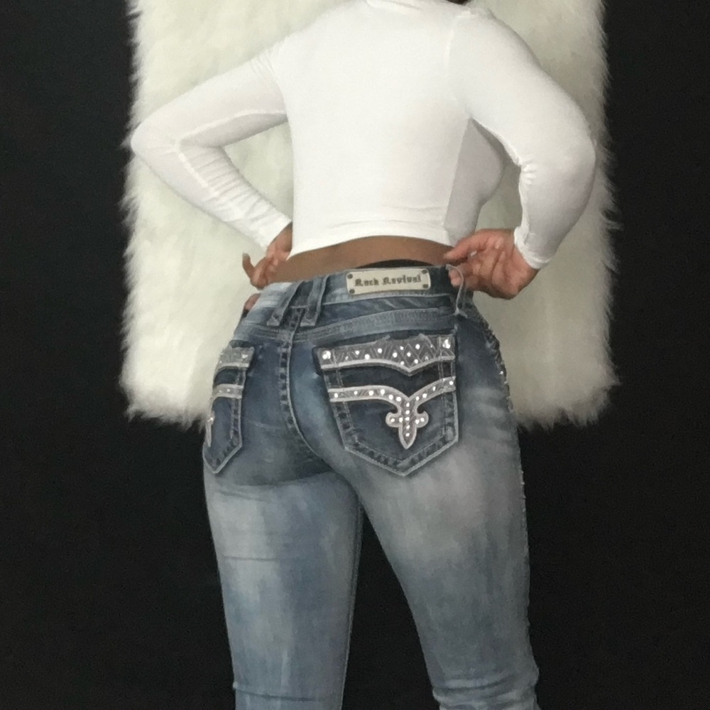 Rock Revival Blue Skinny Jeans with Distinctive Stitching